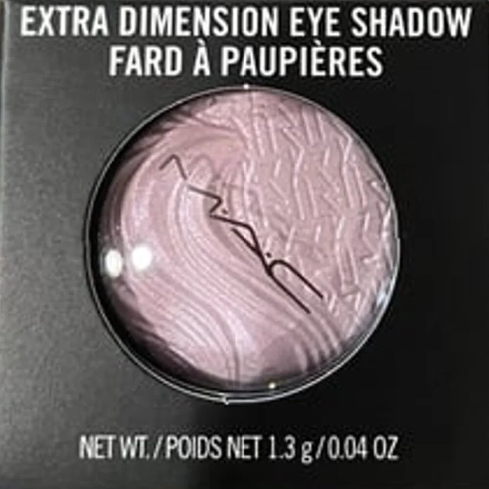 MAC Extra Dimension Eye Shadow READY TO PARTY (Pale Lilac) 0.04oz/1.3 g BNIB - Picture 2 of 10